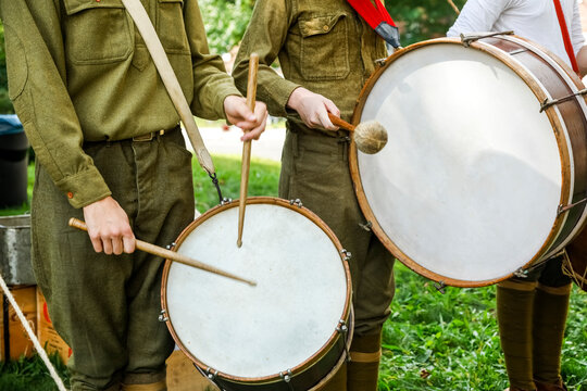 World War I military drummers in uniform