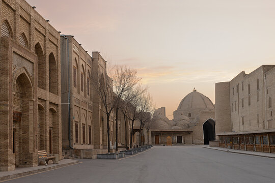 Empty historic street near Toqi Zargaron and Poi Kalyan in Bukha