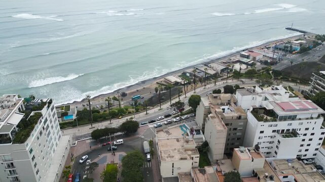 Drone video of Barranco&rsquo;s coastal district in Lima, Peru, with views of the Pacific Ocean.