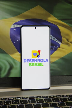 O Desenrola Brasil &eacute; um programa do Governo Federal brasileiro, focado na renegocia&ccedil;&atilde;o de d&iacute;vidas de pessoas f&iacute;sicas com o nome negativado (sujo), visando a desnegativa&ccedil;&atilde;o e a redu&ccedil;&atilde;o da inadimpl&ecirc;ncia