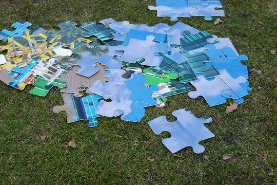 puzzles for the game are lying on the grass