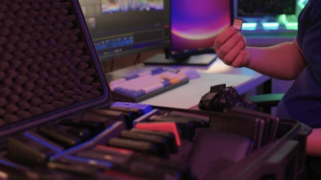 Precise sorting of multiple external storage devices in orderly rows. Systematic placement of various external hard discs emphasizing organization and cataloging principles
