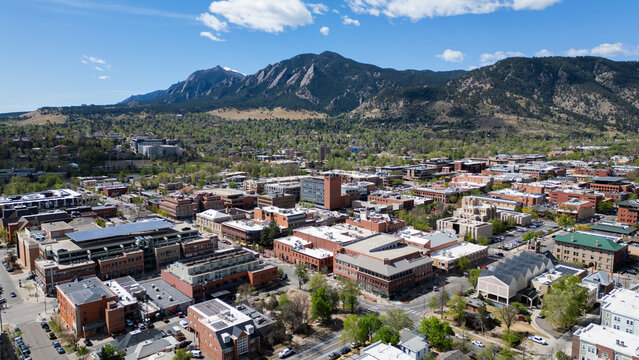 Boulder, Colorado with flatirons in the background