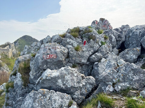 The 7 Teeth Hiking Trail on Mount Kalnik or the marked Seven Teeth Trail in the significant landscape of Kalnik, Croatia (Planinarska staza 7 zubi na planini Kalnik ili markirana staza sedam zuba)