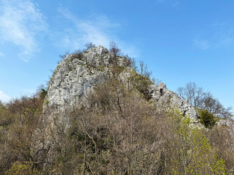 The 7 Teeth Hiking Trail on Mount Kalnik or the marked Seven Teeth Trail in the significant landscape of Kalnik, Croatia (Planinarska staza 7 zubi na planini Kalnik ili markirana staza sedam zuba)