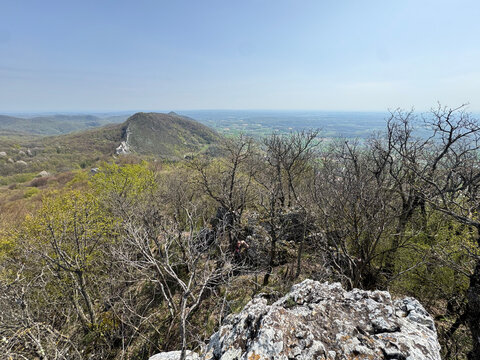 The 7 Teeth Hiking Trail on Mount Kalnik or the marked Seven Teeth Trail in the significant landscape of Kalnik, Croatia (Planinarska staza 7 zubi na planini Kalnik ili markirana staza sedam zuba)