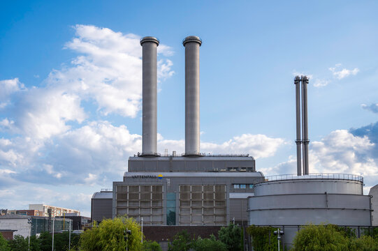 Deutschland , Berlin , 17.07.2023 , Das Heizkraftwerk Berlin Mitte von Vattenfall