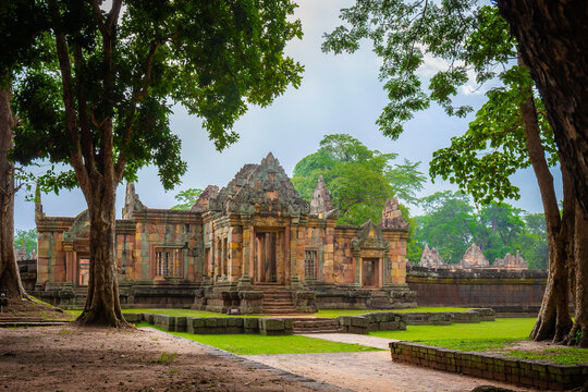 Fantastic archaeological site Prasat Muang Tam or Muang Tam castle near Prasat Phanomrung Historical Park at Buriram in Thailand.