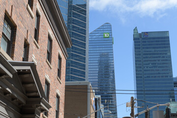 Fototapeta premium historic Bishop's Block (Adelaide and Simcoe) with view of contemporary TD Terrace and RBC Centre, Toronto