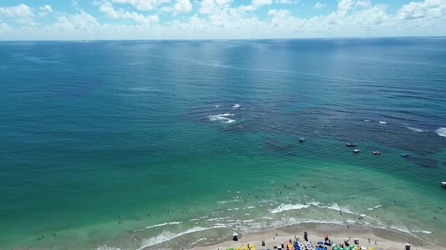 Praia de Porto de Galinhas - Pernambuco vista a&eacute;rea de drone