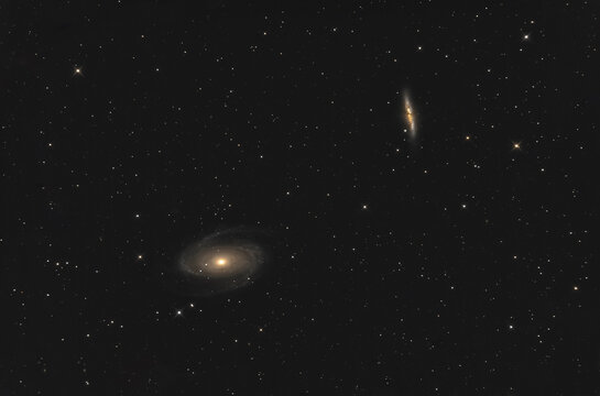La galaxie spirale et galaxie du cigare, Objet stellaire Messier 81 et Messier 82