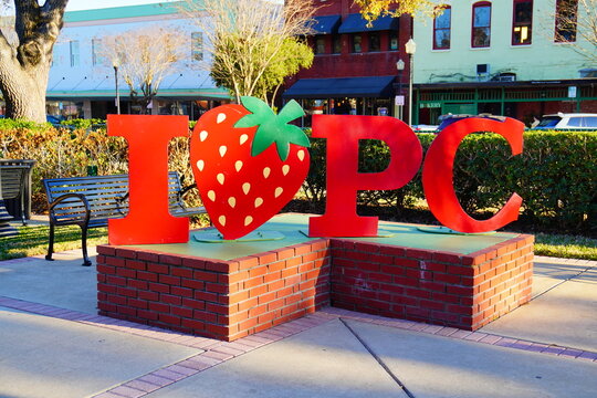 Plant City, Florida, USA: 03 20 2026: Landscape of plant city downtown, Florida