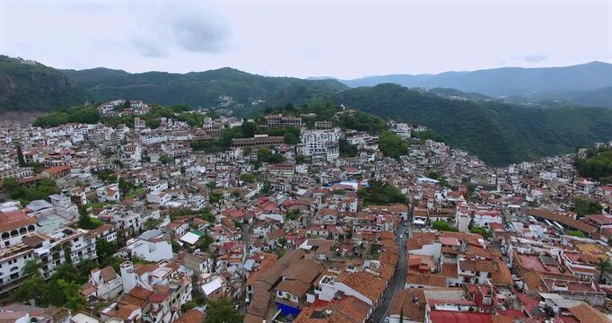 Toma a&eacute;rea de la ciudad de Taxco, Guerrero, en M&eacute;xico