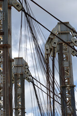 Obraz premium Pose du tablier du pont Anne de Bretagne à Nantes
