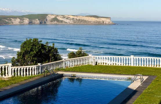 Villa or hotel with pool on the magnificent Cantabrian coast