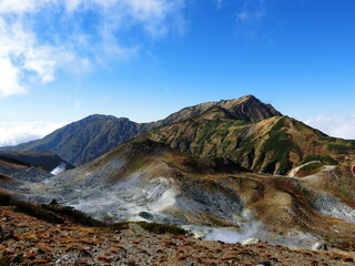 秋の立山 © ametsuchi-seisakusho