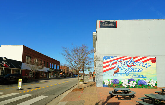 Fuquay-Varina, NC - USA - 12-24-2025: Shops and restaurants in downtown Fuquay-Varina, North Carolina