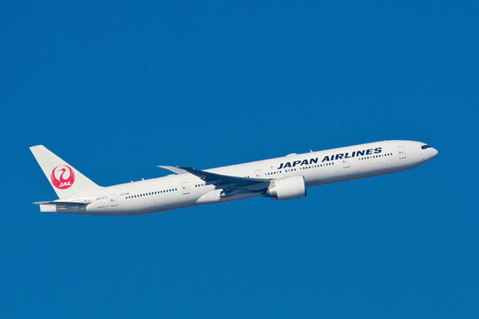 B777」の写真素材 | 9,543件の無料イラスト画像 | Adobe Stock