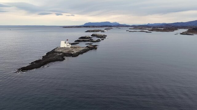 Aerial view of the reefs and islets of Hestskjaera in Avery, Norway.