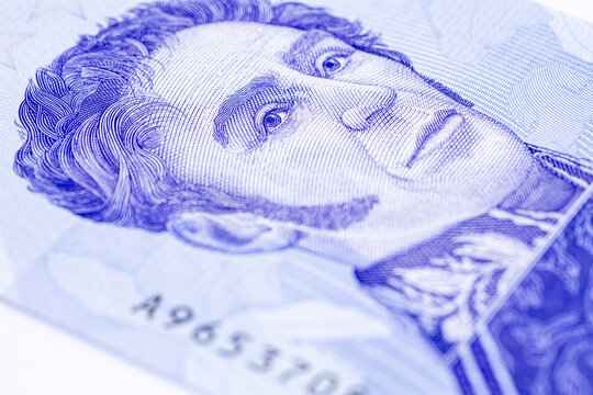 A high-resolution macro shot showcasing a segment of the(500 Mil) Venezuelan 