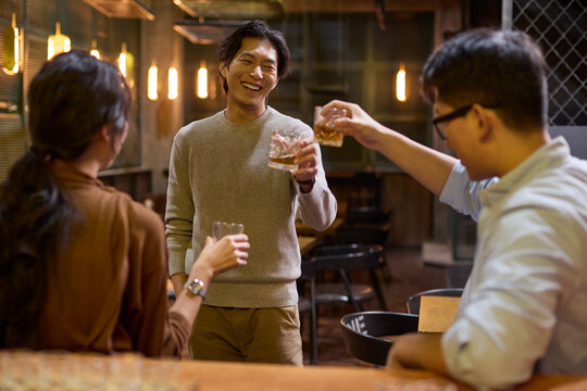 After a long day at work, the team hits the bar to unwind