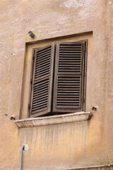 Fototapeta premium old window with shutters
