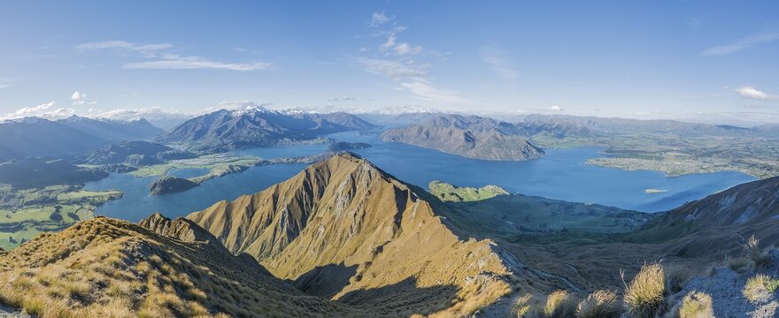 View of mountains and lake, Roys Peak, Lake Wanaka, Southern Alps, Otago Region, Southland, New Zealand
