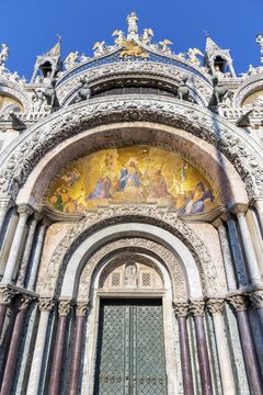 Entrance to St. Mark's Basilica, Basilica di San Marco, Cathedral with gilded interior vault, St. Mark's Square, Venice, Veneto, Italy