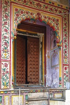 Colorful door, Chandni Chowk bazaar, one of the oldest market place in Old Delhi, India