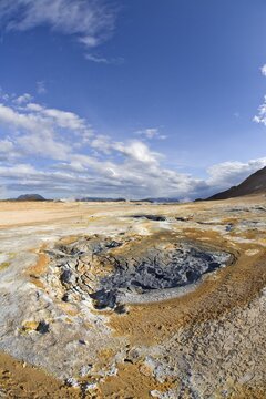 Boiling, bubbling mud, Hveraroend geothermal region at the foot of Mt. N&aacute;mafjall, Myvatn, northern Iceland, Iceland, Atlantic Ocean