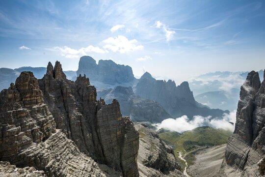 View from the summit of the Paternkofel into the valley towards Giralba and Punta dell Agnello, Sexten Dolomites, South Tyrol, Trentino-South Tyrol, Alto-Adige, Italy