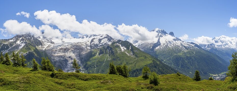 Mountain panorama with glaciated mountain peaks and glacier Glacier du Tour, hiking to the Aiguillette des Posettes, Chamonix, Haute-Savoie, France