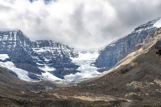 View of glaciers and mountains Mount Kitchener and Mount K2, Sunwapta Pass, Icefield Parkway, Jasper National Park National Park, Canadian Rocky Mountains, Alberta, Canada