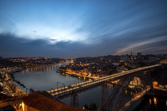 View over Porto with bridge Ponte Dom Lu&iacute;s I over the river Rio Douro, dusk, Porto, Portugal