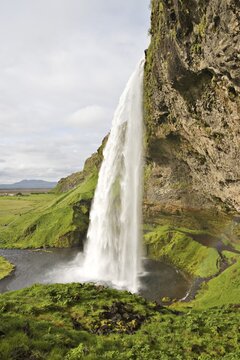 Seljalandsfoss Waterfall, Iceland, Atlantic Ocean