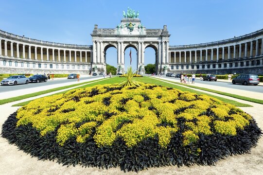 Triple Arch monument in Parc du Cinquantenaire, Brussels, Brabant, Belgium