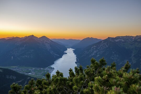 Mountain landscape with mountain pine at sunset, view from the summit of the B&auml;renkopf to the Achensee, left Seebergspitze and Seekarspitze, right Rofangebirge, Tyrol, Austria
