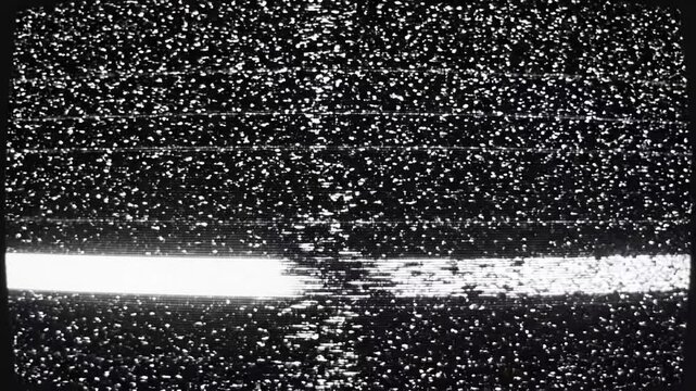 Vintage Television Static Screen with Glitch Effect and Horizontal Line &ndash; Retro TV Interference Pattern