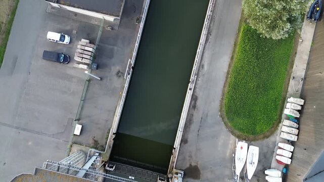 The lock at Nieuwpoort