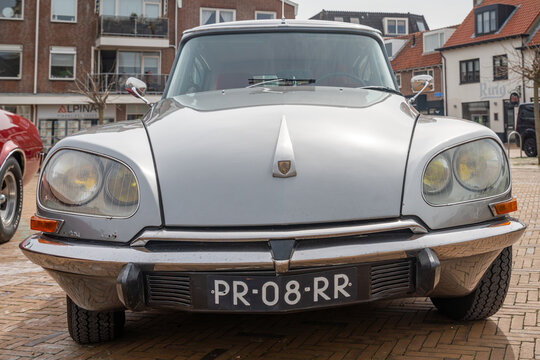 Katwijk aan Zee, The Netherlands, 11.04.2026, Citroen DS from 1968 front view, Classic french executive car at the old timer show