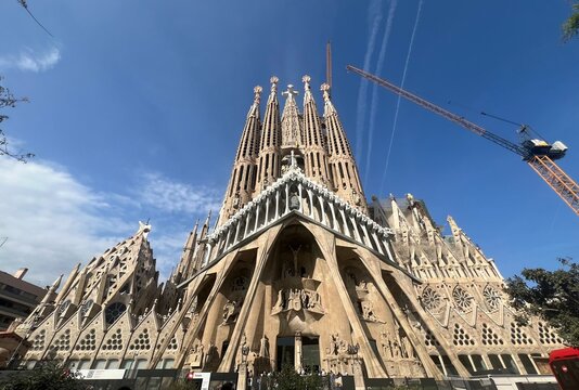 26 abril de 2026. Sagrada Fam&iacute;lia, Barcelona, Perspectiva fachada.