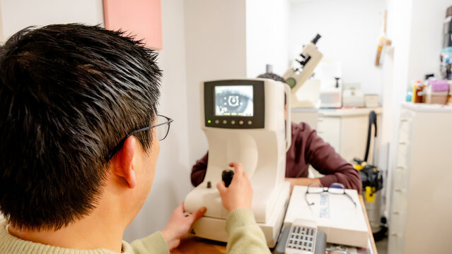 Optical center customer care and satisfaction experience