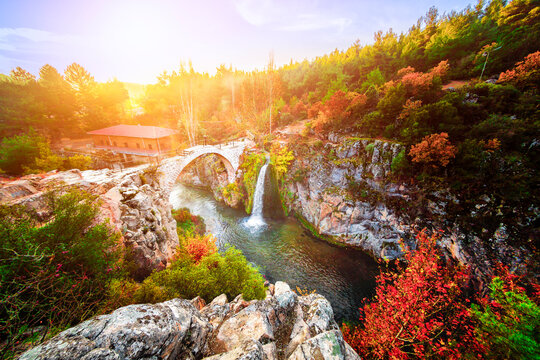 Clandras Bridge and Banaz River