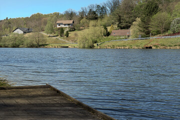 Obraz premium Etang de pêche à Mouterhouse grand est France