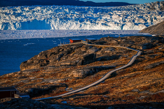 Glacier Lodge Eqi, Disko Bay, Western Greenland - Remote Arctic Boardwalk Above Glacier View