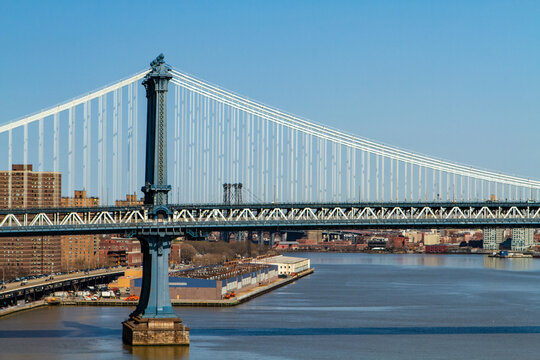 Manhattan Bridge in New York City 