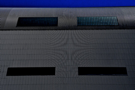 Strange Light streaks are interference patterns caused by light reflecting off two parallel corrugations and interacting with each other causing these patterns	

