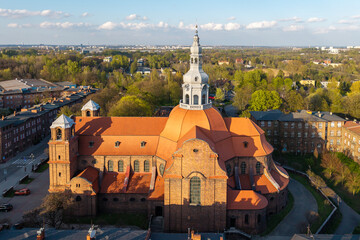 Osiedle Nikiszowiec- Kościół św. Anny- Katowice, Polska © Tomasz Warszewski