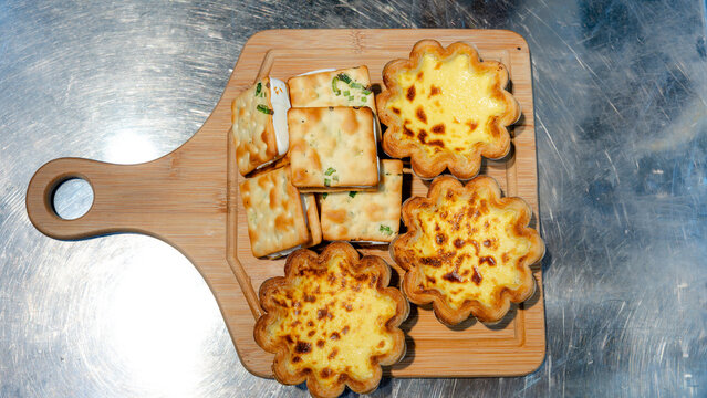 Taiwanese pastries and nougat crackers on a board
