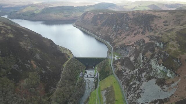 &ldquo;4K Aerial Fly‑Into at Caban Coch Dam, Mid Wales